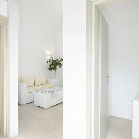 Aurora Luxury Imerovigli (Santorini)