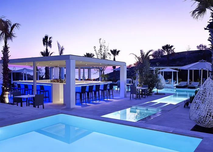 酒店 Aurora Santorini 易莫洛林