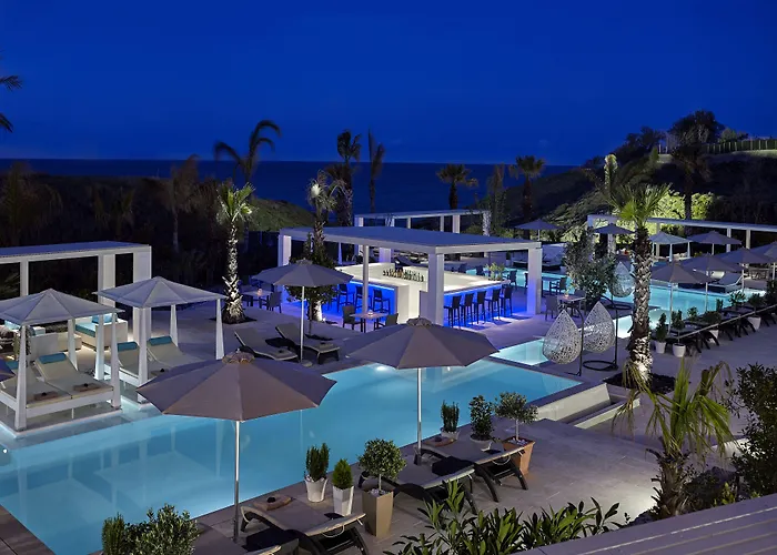 Aurora Santorini Hotel