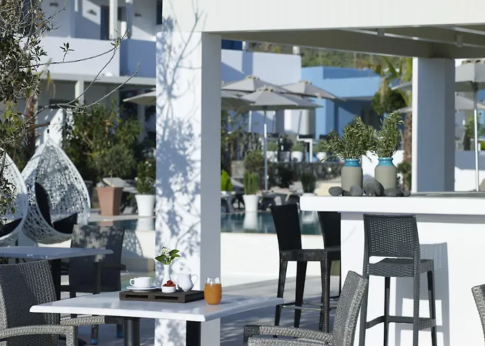 Hotel Aurora Santorini 4*