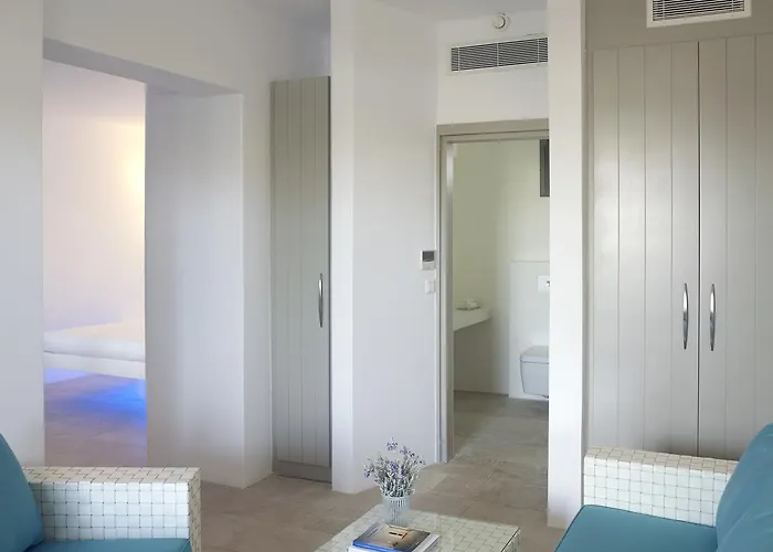 Aurora Santorini 酒店