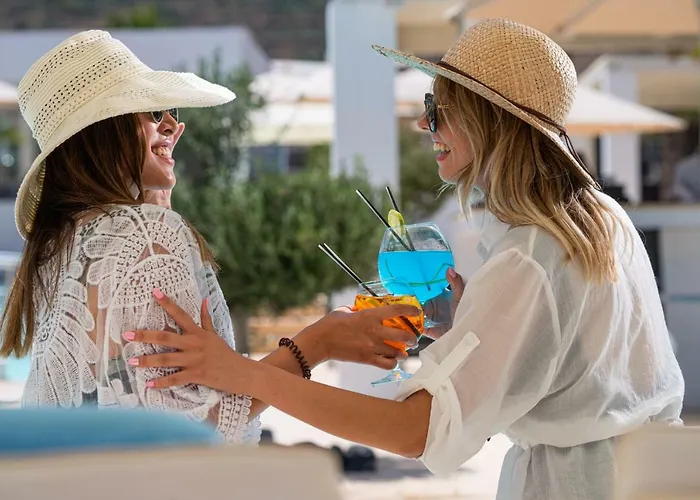 Aurora Santorini 4* 易莫洛林