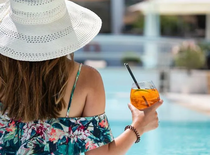 Aurora Santorini Imerovigli (Santorini)