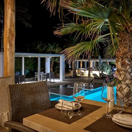 Hotel Aurora Luxury 4*