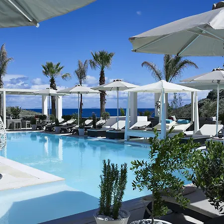 Aurora Luxury Hotel