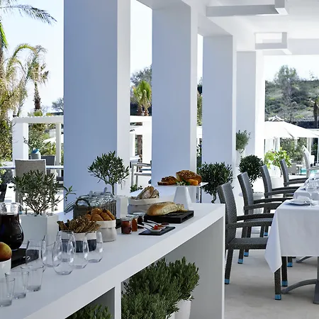 Aurora Luxury Hotel