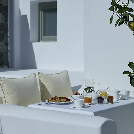 Aurora Luxury Hotel