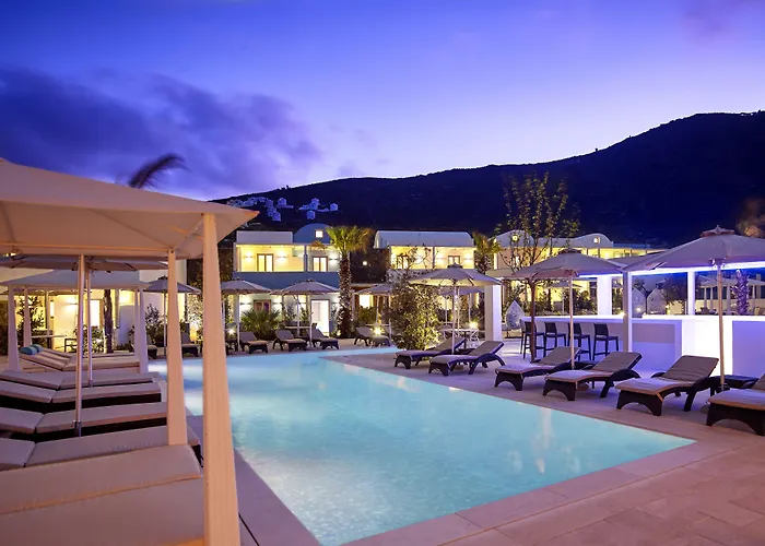 Aurora Santorini Hotel