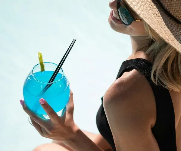 Aurora Santorini 4* Imerovigli